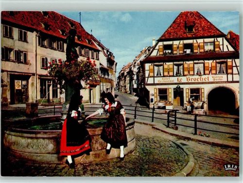 Barr Elsässer Trachtenfrauen Hotel Le Brochel