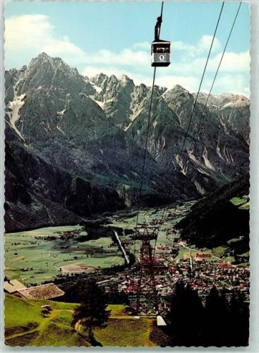 Lienz Zettersfeldbahn gegen Spitzkofel
