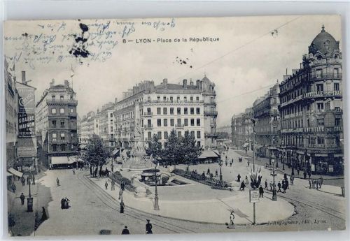 Lyon Place de la Republique
