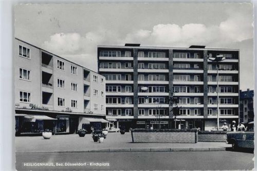 Heiligenhaus Kirchplatz