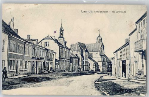 Launois-sur-Vence Hauptstraße