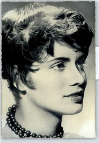 Eskens, Margot