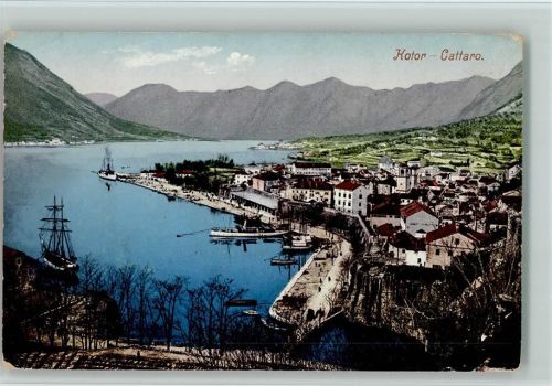 Kotor Gesamtansicht Hafen