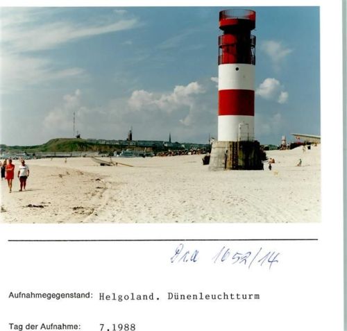 Helgoland Dünenleuchtturm Foto montiert auf Karton