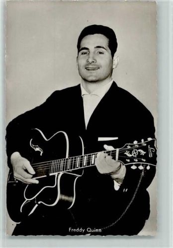 Freddy Quinn mit einer Gitarre - Kolibri Nr. 881
