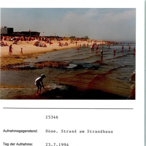 Cuxhaven Cuxhaven Döse Strand am Strandhaus Foto montiert auf Karton