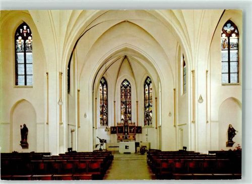 Dürscheid Kath. Pfarrkirche St. Nikolaus Rückseite mit Abschürfungen bzw Kleberesten
