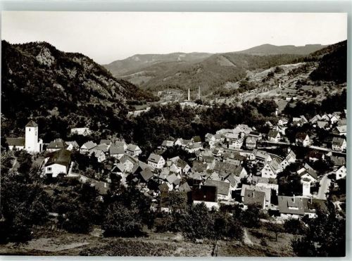 Langenbrand Rückseite mit Abschürfungen und Kleberesten