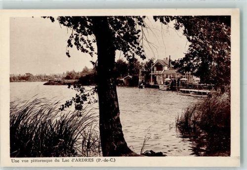 62610 Ardres - Une vue pittoresque du Lac d'Ardres