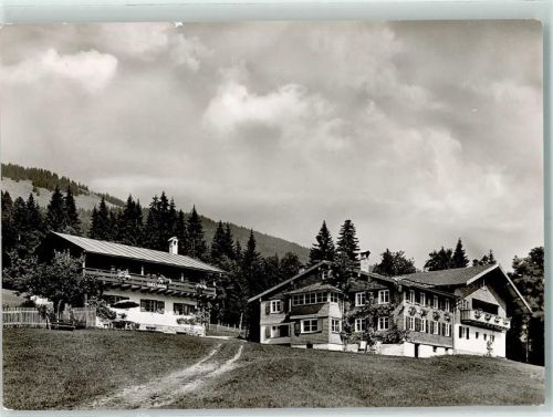 Unterjoch Rückseite mit Abschürfungen und Kleberesten Pension Edelsberg