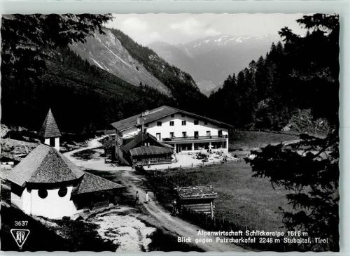 Fulpmes Alpenwirtschaft Schlickeralpe Blick gegen Patscherkofel Hüttenstempel