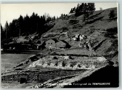 Magdalensberg Ausgrabungen Tempelruine Asusgrabungsstempel