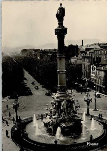 Marseille Place Castellane Fontaine AK Brunnen