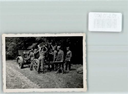 1944 Schweit Haubitze verladen