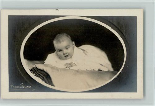Prinzessin Juliana als Baby, sehr gute Erhaltung AK