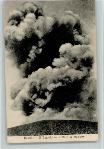 Napoli Il Vesuvio - Cratere in eruzione 1911 AK
