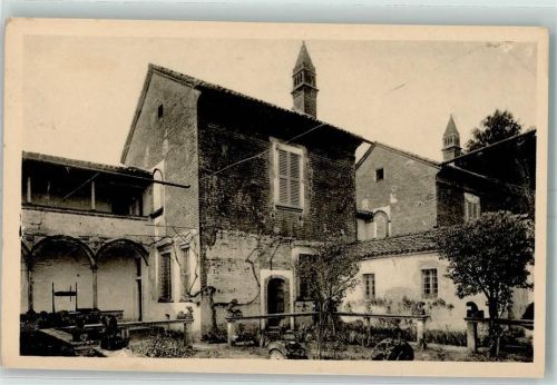 Certosa di Pavia Una delle celle dei Certosini con l`orto il porticoe la loggettta