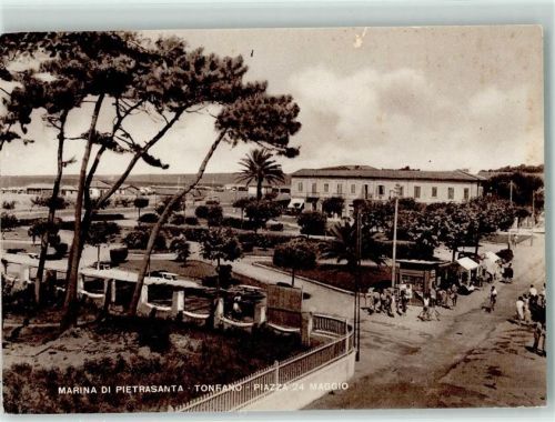 Tonfano Piazza 24 maggio