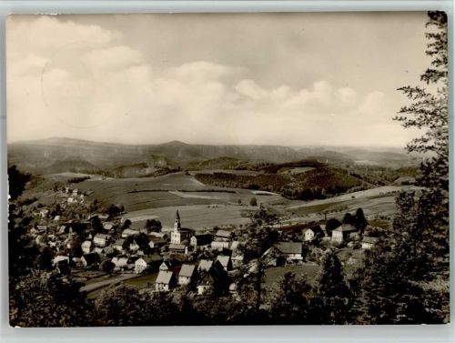 Saupsdorf Blick auf Saupsdorf Wachberg