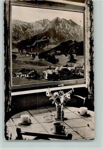 Obermaiselstein Berggasthof Alpenrose Innenaufnahme Fensterblick auf Entschenkopf Nebelhorngruppe und Rubihorn