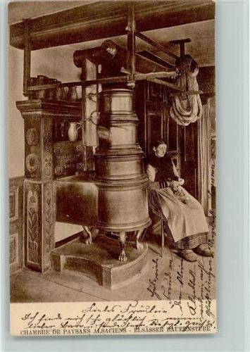 1904 Elsässer Bauernstube - großer Ofen, Holzschuhe, Handarbeit