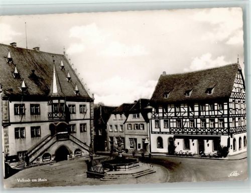 Volkach Rathaus und Gasthaus Mainbrücke Foto Ako