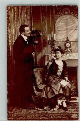 1906 Foto NPG 484-2 - Interieur - kleine Uhr auf dem Kamin in Jugendstil