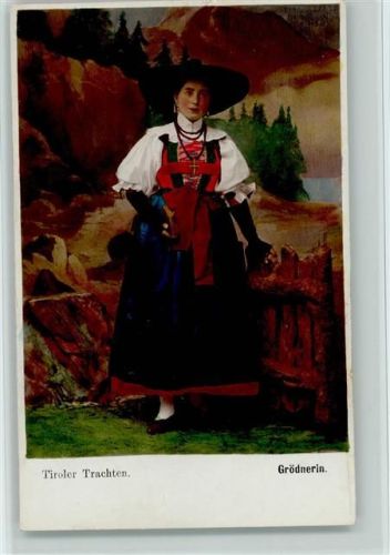 Grödnerin mit Bibel