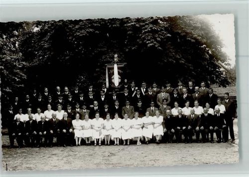 Renningen Gruppenfoto mit Vereinsfahne , Sängerverein AK