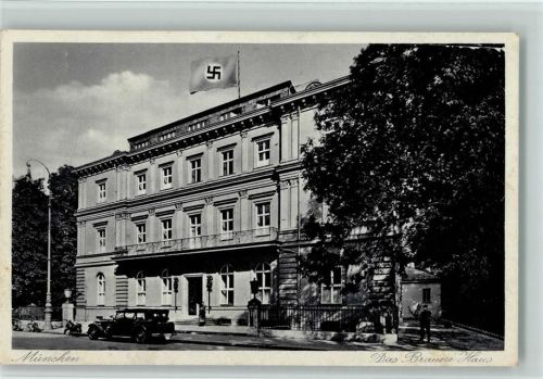 1939 Das Braune Haus mit Hakenkrfeuzfahne