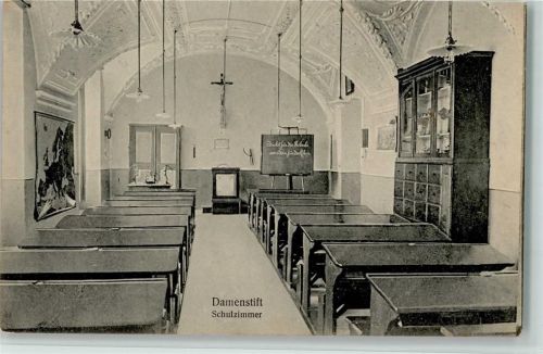 Osterhofen Damenstift, Schulzimmer AK