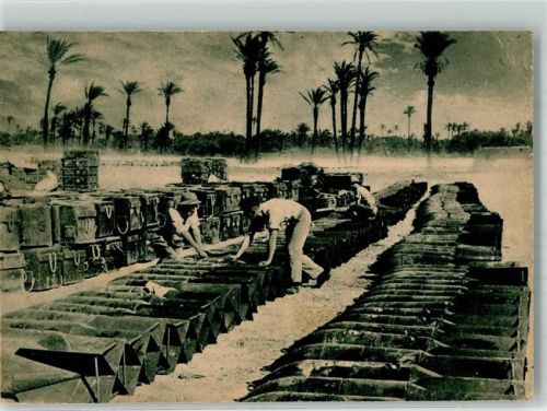 1943 Wieder ist eine große Kriegsmaterial für unsere Fliegerverbände in Nordafrika eingetroffen