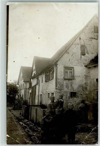 Kirchheim Frau Kinder Haus Ort lt. Fotograf