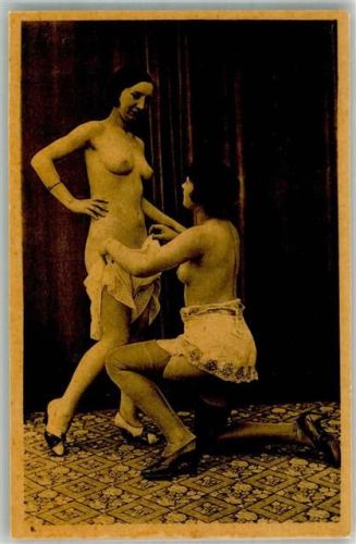 1920 - 1925 Frauen in Unterwäsche Lesben Strapse