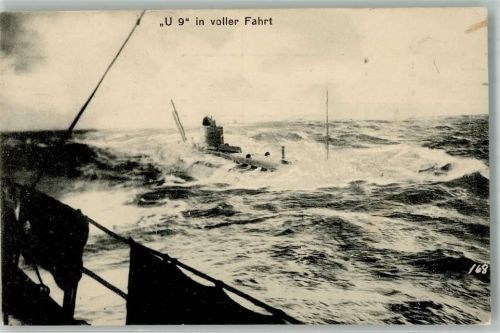 1915 U 9 in voller Fahrt original Aufnahme