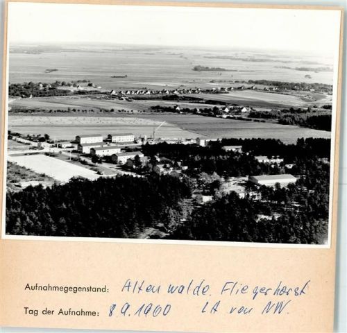 Altenwalde Foto montiert auf Karton Fliegerhorst