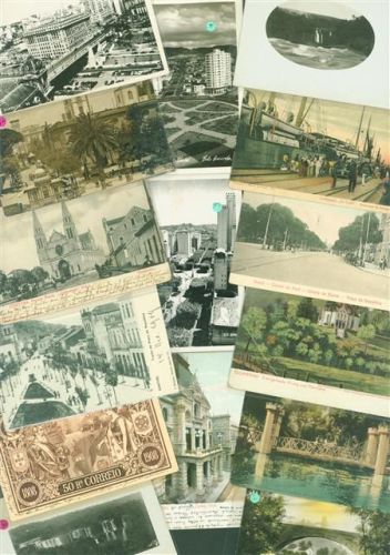 Lot mit 33 AK und 3 Fotos unterschiedliche Erhaltung Punkte auf den Plastikhüllen