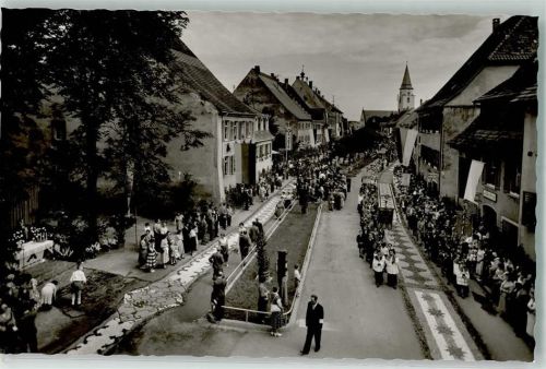 Hüfingen Blumenteppich zu Fronleichnam