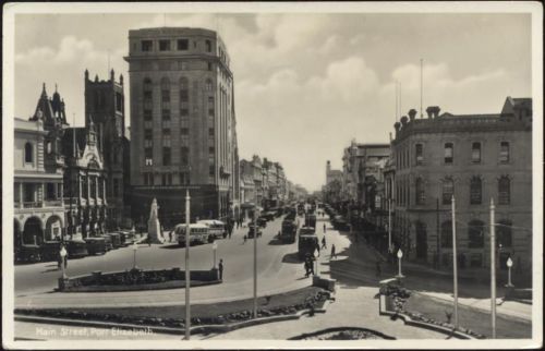 um 1930/40 Port Elisabeth, Südafrika, Hauptstraße,Newmann Post Card Co. AKU1