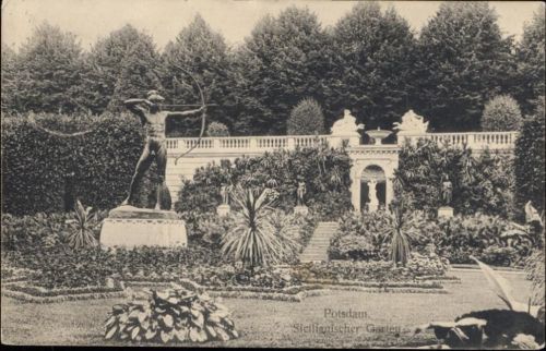 1908 Potsdam, Sicillianischer Garten, Statue mit Pfeil und Bogen.,H. P.