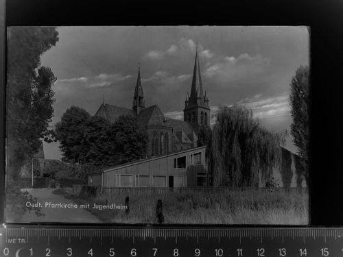 Oedt Pfarrkirche m. Jugendheim