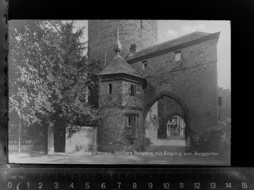 Friedberg Mitteres Burgtor m.Eingang zum Burggarten