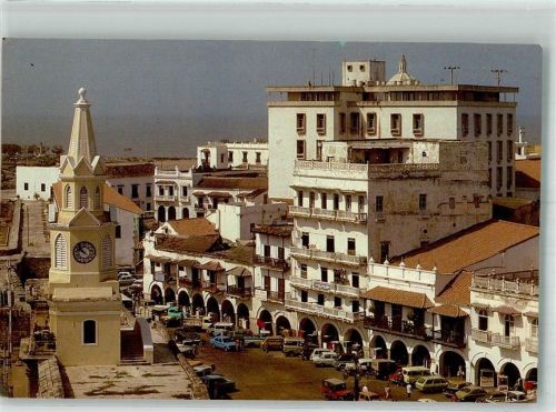 Cartagena 1986 Platz der Drotschke Auto Kirche