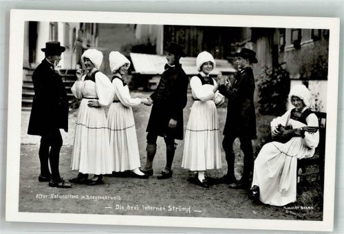 Bregenz Tracht Alter Nationaltanz im Bregenzerwald
