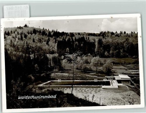 Holzhausen Waldschwimmbad
