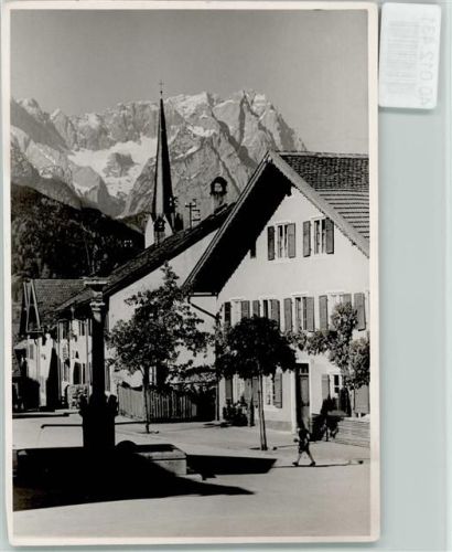 Partenkirchen Floriansplatz Waxenstein Zugspitze