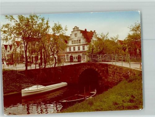 Friedrichstadt Giebelhäuser am Markt Boote