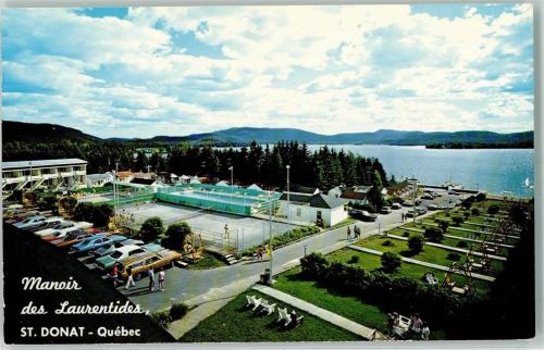 Quebec Manoir des Laurentides St. Donat Tennisplatz AKU2