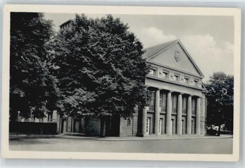 Greifswald Theater Baum Straße