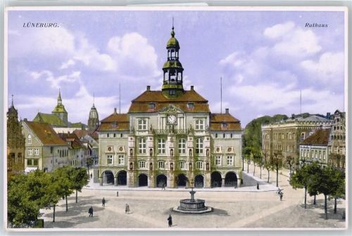 Lüneburg Rathaus, Brunnen